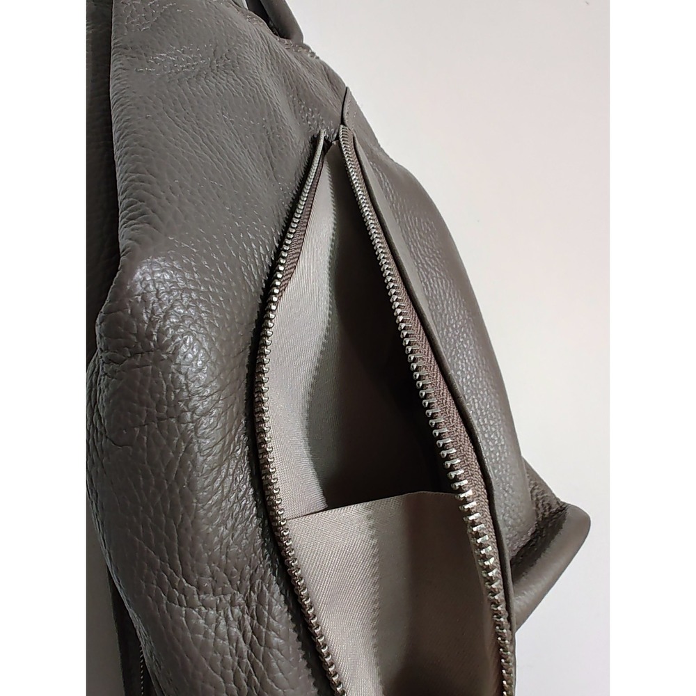 Valentina Made in Italy Sling Pebbled Leather Backpack Bag In Taupe NWT - Picture 8 of 11